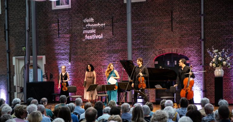 Zijn dood, hun lente – Stirb und werde — muziek in Delft
