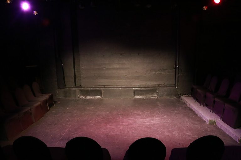 Mooi Weer Spelen — theater in Delft