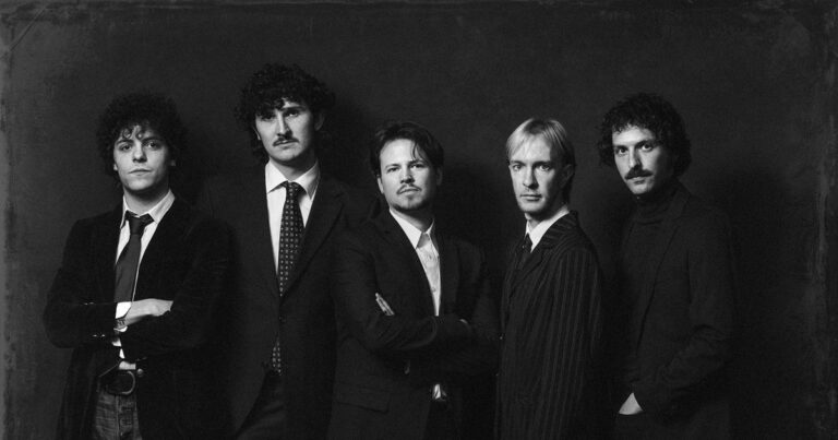 Best of the Beatles 62-65 – The Young Analogues — muziek in Delft