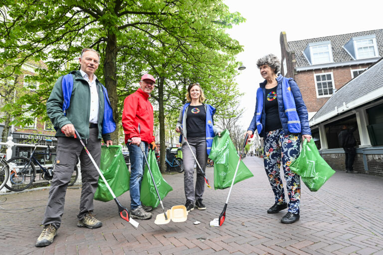 Canal Cleanup Delft